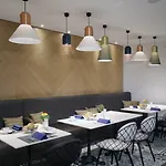فندق Am Fischmarkt 3*