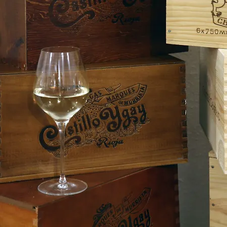 Hotel Am Fischmarkt 3*