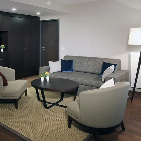 Hotel Am Fischmarkt 3*