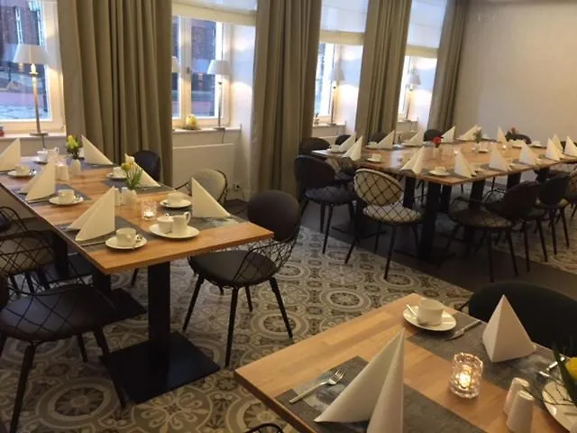 Am Fischmarkt 酒店 莱因伯格